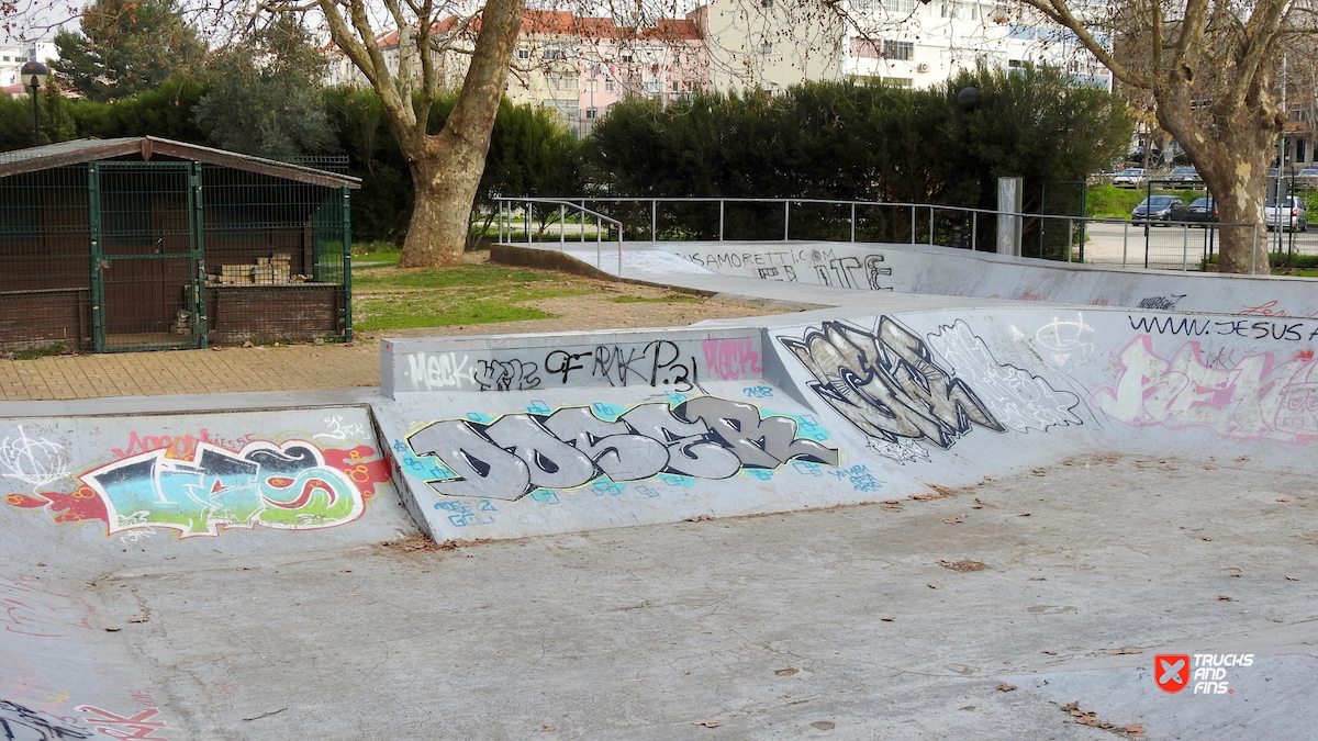 Ilha Magica do Lido skatepark